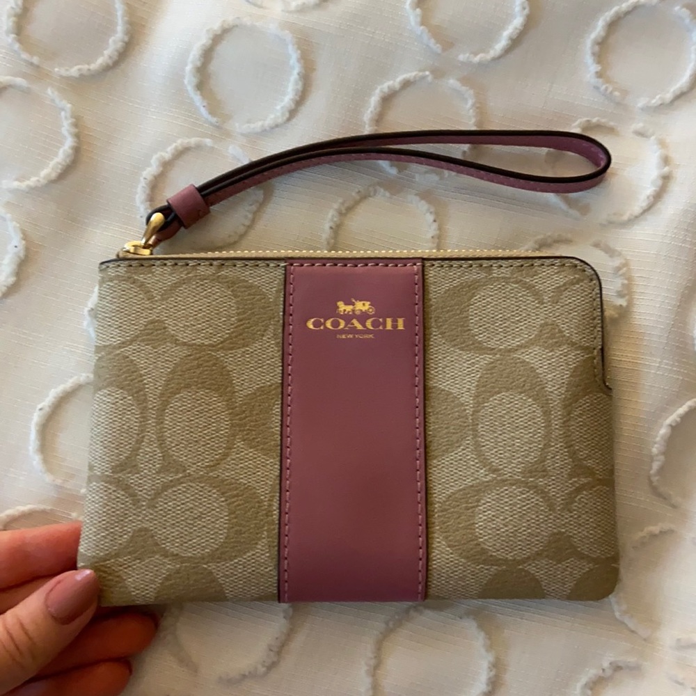 Coach Wristlet NWOT